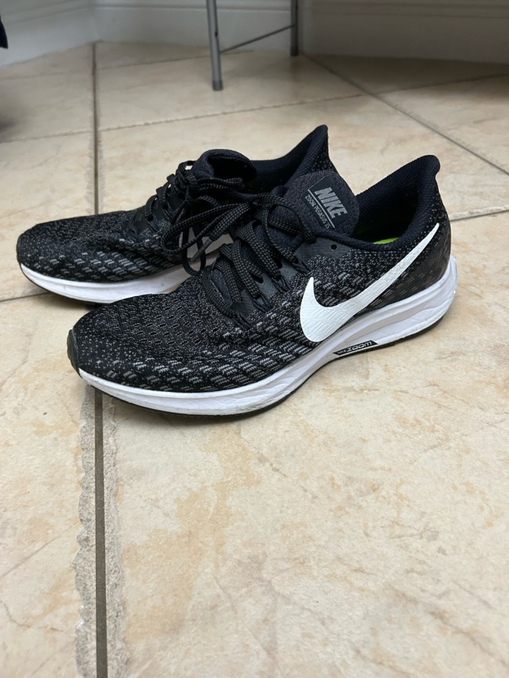 Nike Black & White Flyknit Running Sneakers